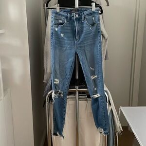 Abercrombie Simone High Rise Ankle Jeans